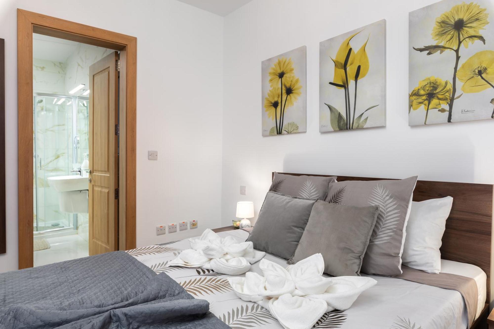 Modern 2Br Stylish Apartment With 2 Balconies - Close To St Julian'S & Sliema & Yacht Marina Pieta Exterior photo