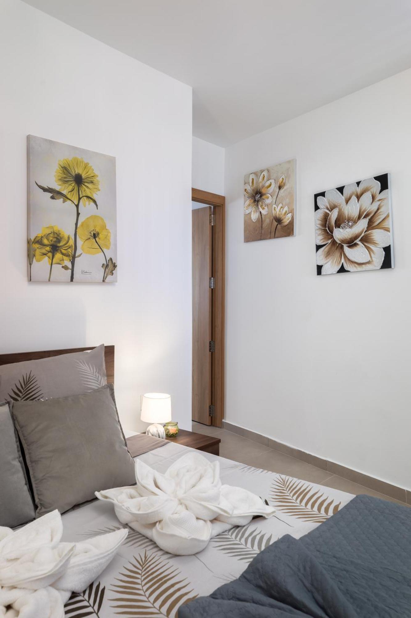 Modern 2Br Stylish Apartment With 2 Balconies - Close To St Julian'S & Sliema & Yacht Marina Pieta Exterior photo
