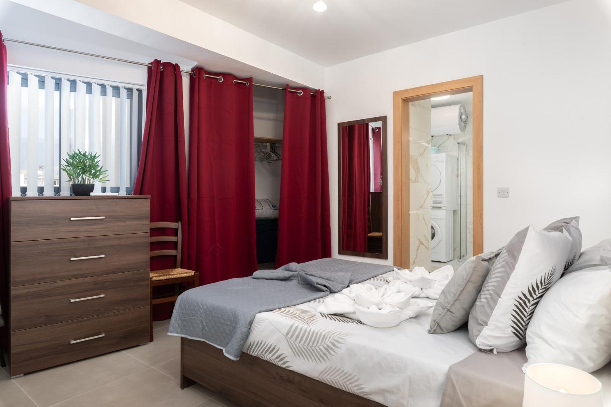 Modern 2Br Stylish Apartment With 2 Balconies - Close To St Julian'S & Sliema & Yacht Marina Pieta Exterior photo